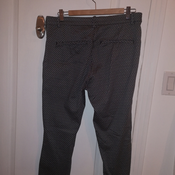 Dressy pattern pants - Picture 4 of 7